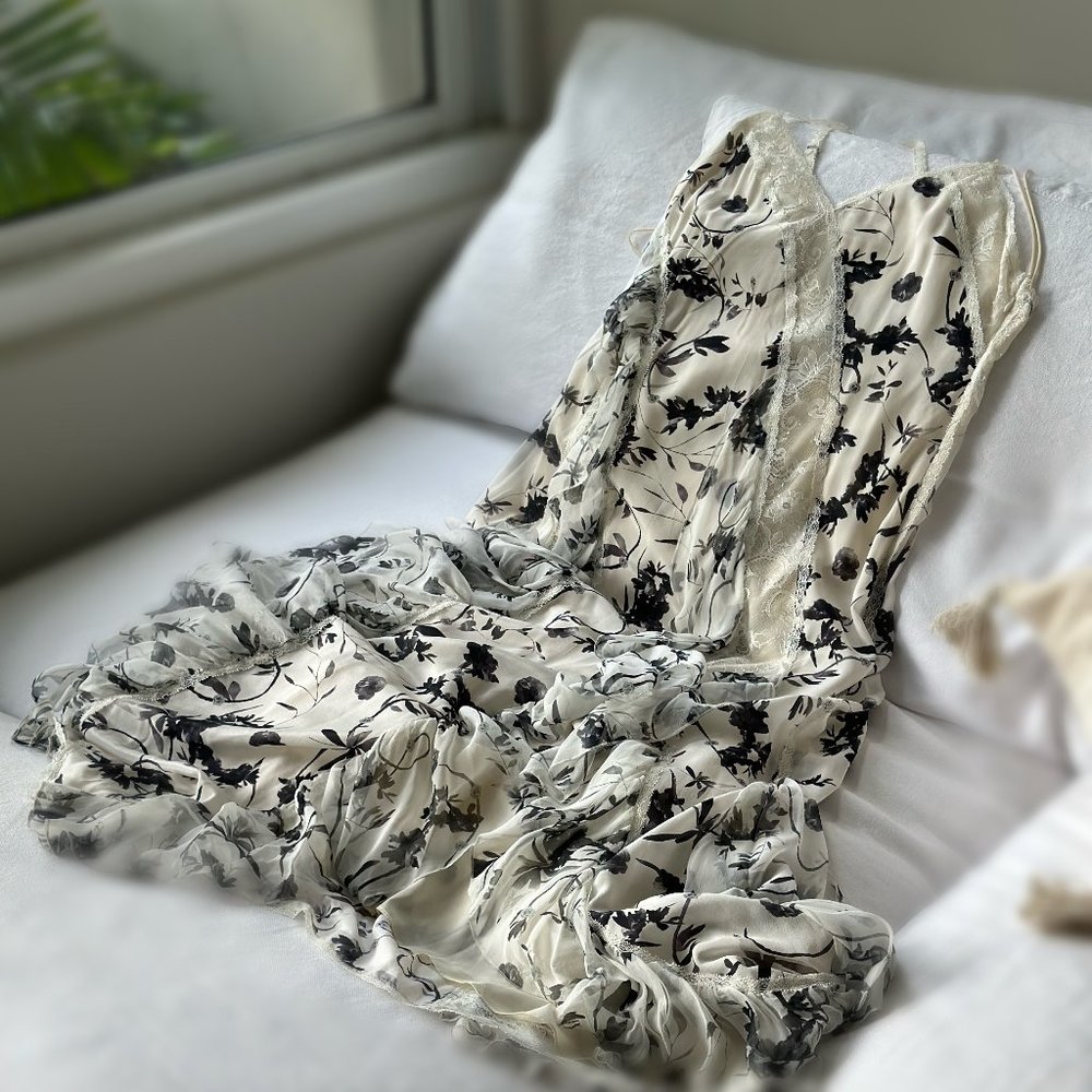 Amazing Never Worn! Alice + Olivia Floral Maxi Dress (Size 12)